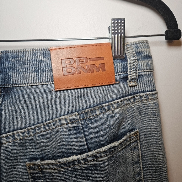 Princess Polly High-Waist Distressed Jeans - Picture 7 of 8